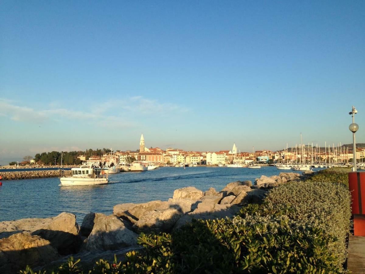 Apartma Ada Izola Esterno foto